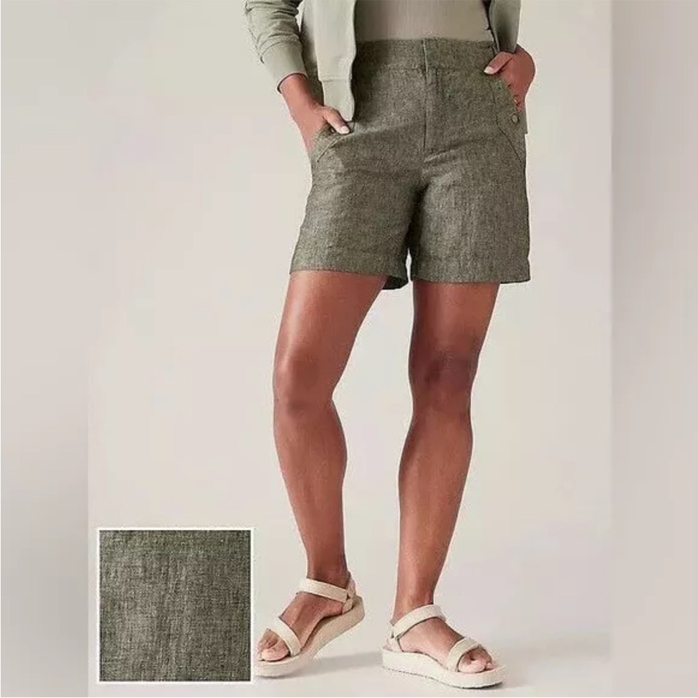 Athleta Voyager 100% Linen Shorts in Green